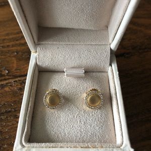 Jamie Wolf 18k Diamond Pave Edge Stud Earrings